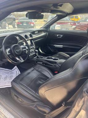 2022 Ford Mustang EcoBoost Premium