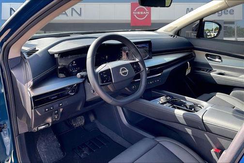 Aurora Blue Pearl Metallic 2026 Nissan Murano Platinum