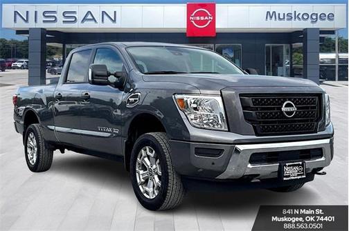 2024 Nissan Titan XD SV