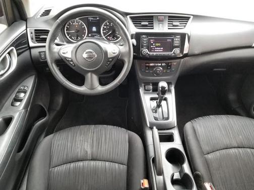 Gun Metallic 2018 Nissan Sentra SV