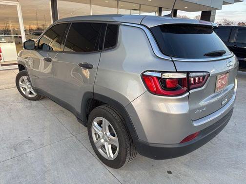 2023 Jeep Compass Sport