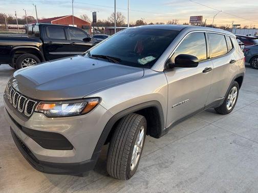 2023 Jeep Compass Sport