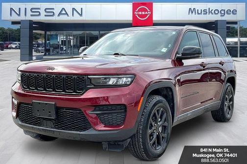 Velvet Red Pearlcoat 2025 Jeep Grand Cherokee Altitude