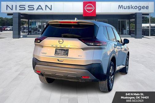 2022 Nissan Rogue SV