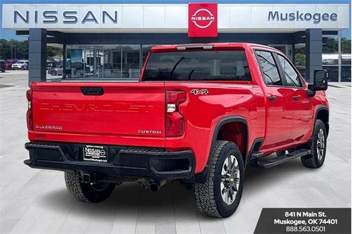 2024 Chevrolet Silverado 2500 Custom