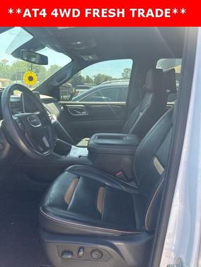2021 GMC Yukon XL 4WD AT4
