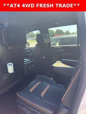 2021 GMC Yukon XL 4WD AT4