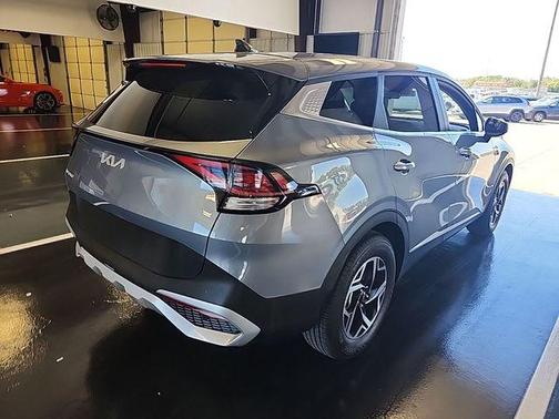 2025 Kia Sportage LX