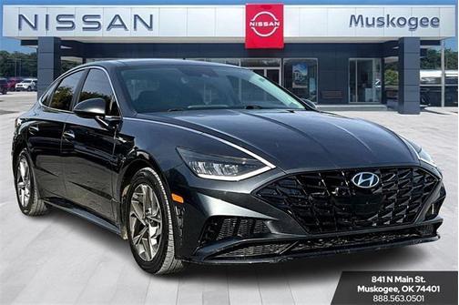 2022 Hyundai SONATA SEL