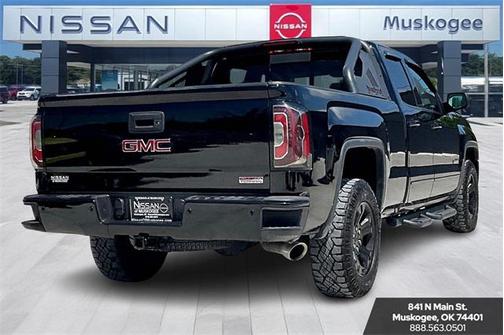 2017 GMC Sierra 1500 SLT