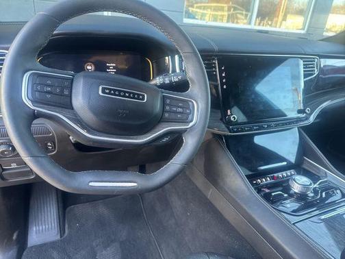2022 Jeep Wagoneer Series III 4x4