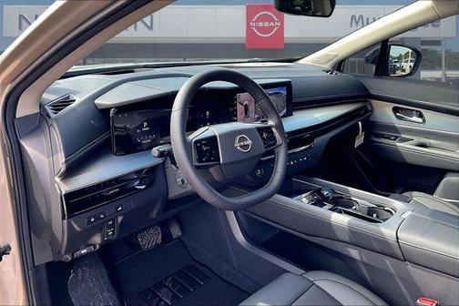 Champagne Silver Metallic 2026 Nissan Murano Platinum