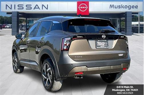 2026 Nissan Kicks SV