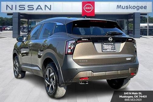 2026 Nissan Kicks SV