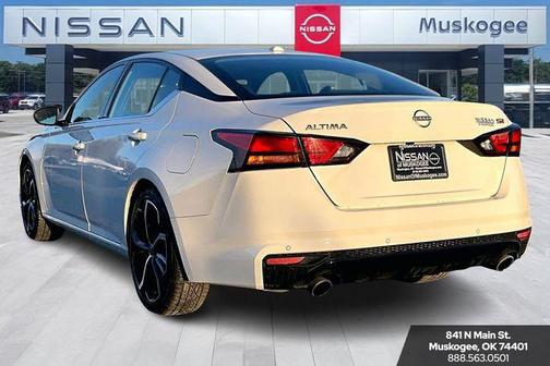 2024 Nissan Altima SR FWD