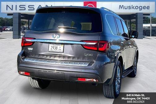 2024 INFINITI QX80 Luxe