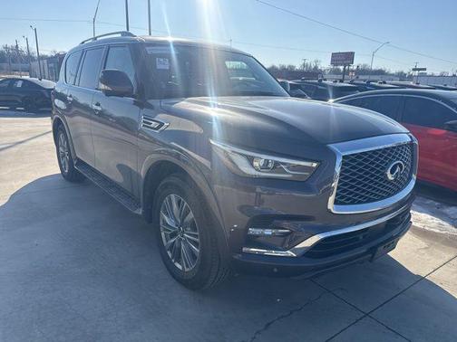2024 INFINITI QX80 Luxe