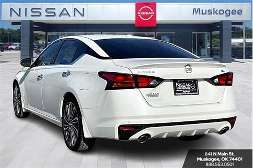2025 Nissan Altima 2.5 SL