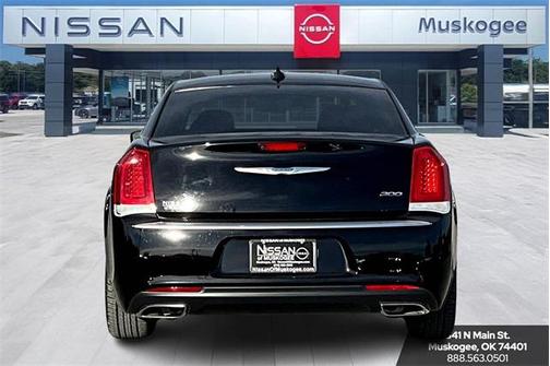 2020 Chrysler 300 Touring