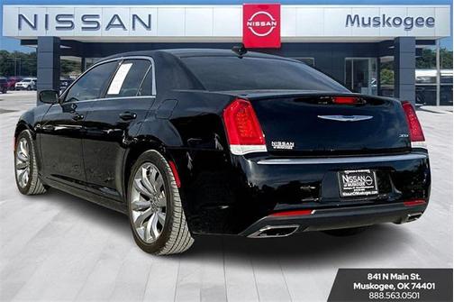 2020 Chrysler 300 Touring