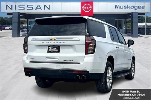 2023 Chevrolet Suburban Premier
