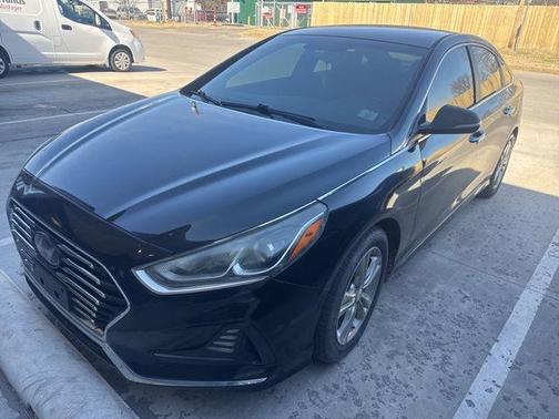 2018 Hyundai SONATA SEL