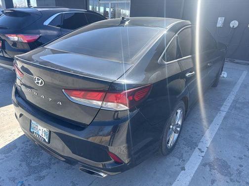 2018 Hyundai SONATA SEL