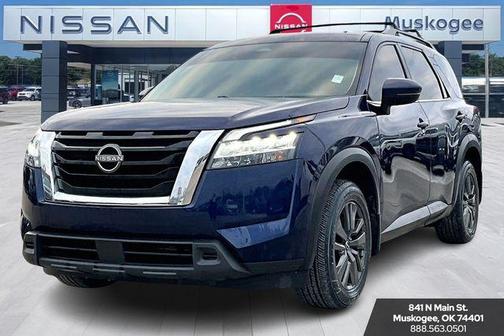 2022 Nissan Pathfinder SV 2WD