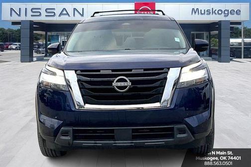 2022 Nissan Pathfinder SV 2WD