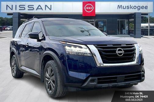 2022 Nissan Pathfinder SV 2WD