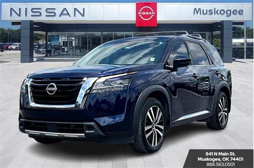 2023 Nissan Pathfinder Platinum 4WD
