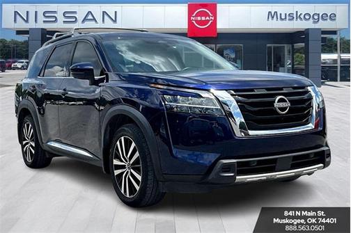2023 Nissan Pathfinder Platinum 4WD