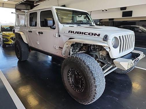 Bright White Clearcoat 2020 Jeep Gladiator Rubicon