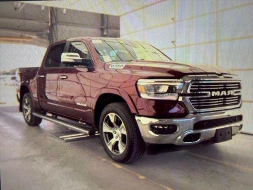 Delmonico Red Pearlcoat 2021 RAM 1500 Laramie