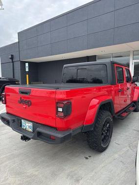 2024 Jeep Gladiator Willys