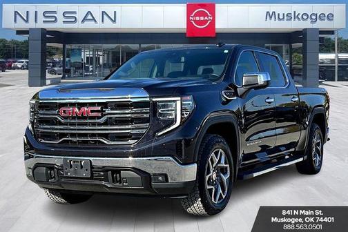 2022 GMC Sierra 1500 SLT