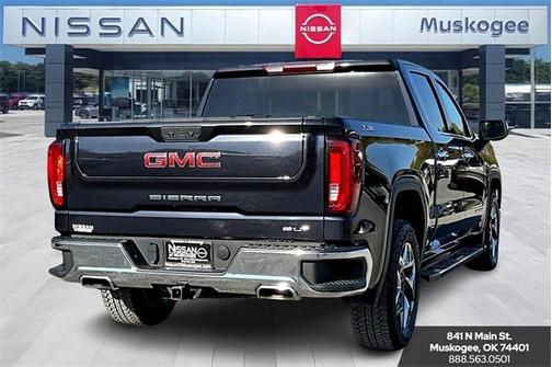 2022 GMC Sierra 1500 SLT