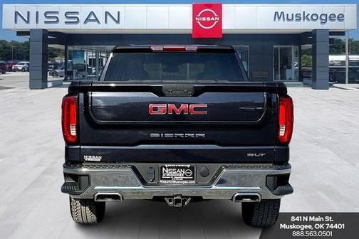 2022 GMC Sierra 1500 SLT