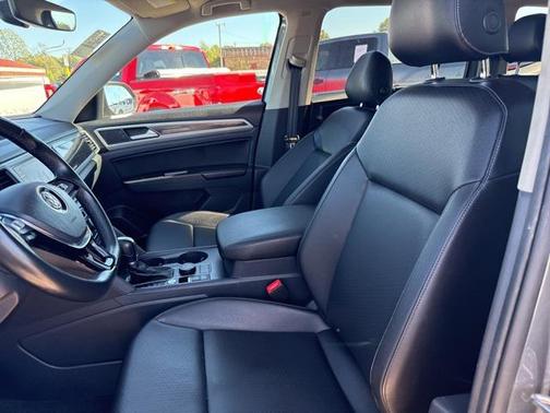2019 Volkswagen Atlas 3.6L SE w/Technology