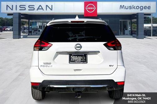 2018 Nissan Rogue SV