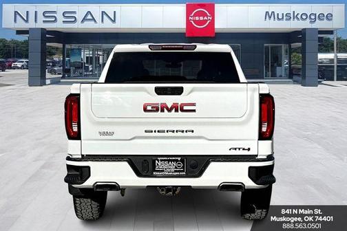 2021 GMC Sierra 1500 AT4