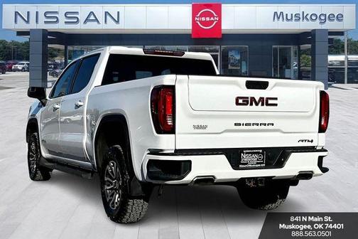 2021 GMC Sierra 1500 AT4