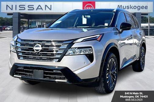 Champagne Silver/Black 2026 Nissan Rogue Platinum