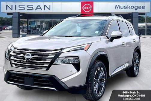 Champagne Silver/Black 2026 Nissan Rogue Platinum