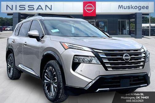 Champagne Silver/Black 2026 Nissan Rogue Platinum