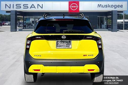 Xle 2026 Nissan Kicks SR
