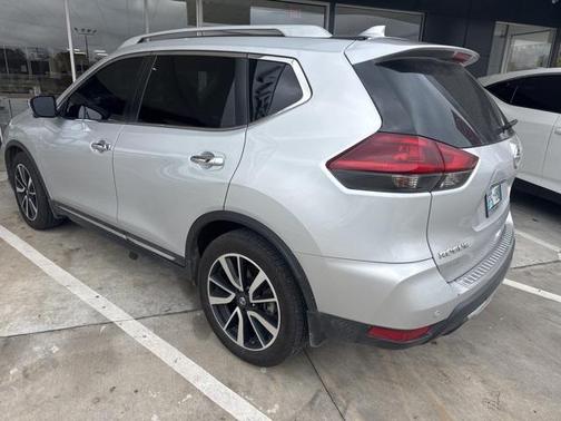 2020 Nissan Rogue SL