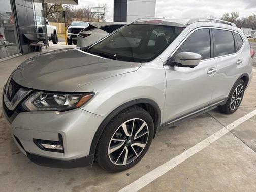 2020 Nissan Rogue SL