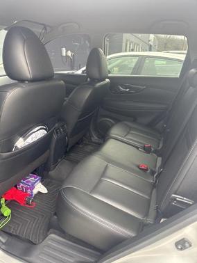 2020 Nissan Rogue SL