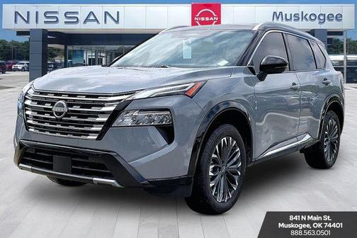 Boulder Gray/Super Black 2026 Nissan Rogue Platinum